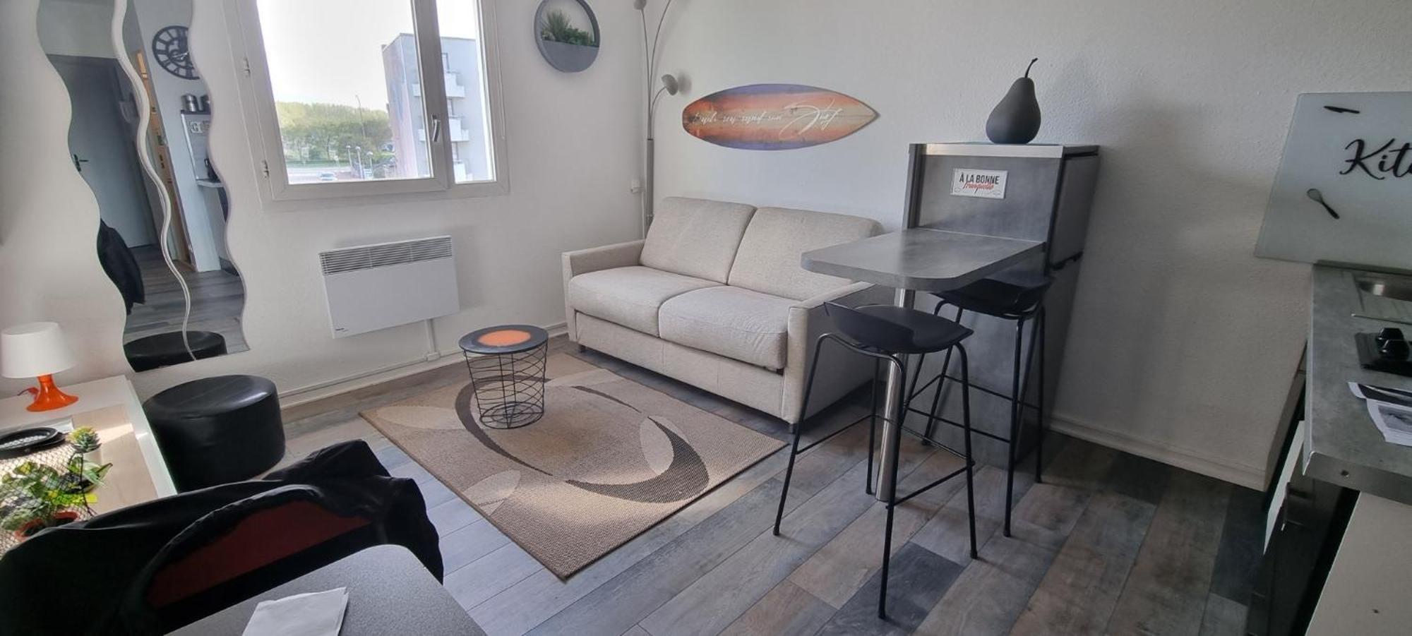 La Plage Superbe Studio Refait A Neuf Calais Luaran gambar